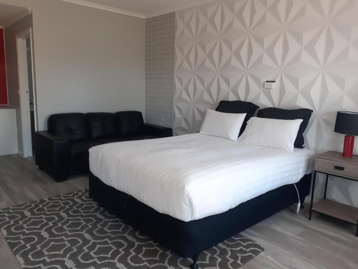 Wentworth Club Motel Екстер'єр фото